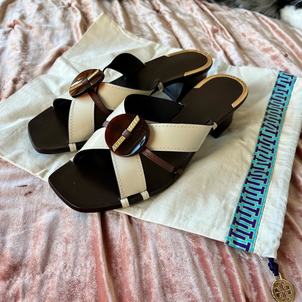 Tory Burch Artisanal knot heeled mule sandal